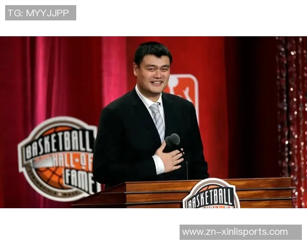 姚明与奥尼尔首场对决回顾：巨人之战的精彩瞬间与历史意义